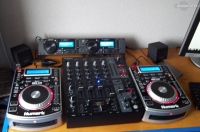 nico445-s-DJ-Booth-Feb-12
